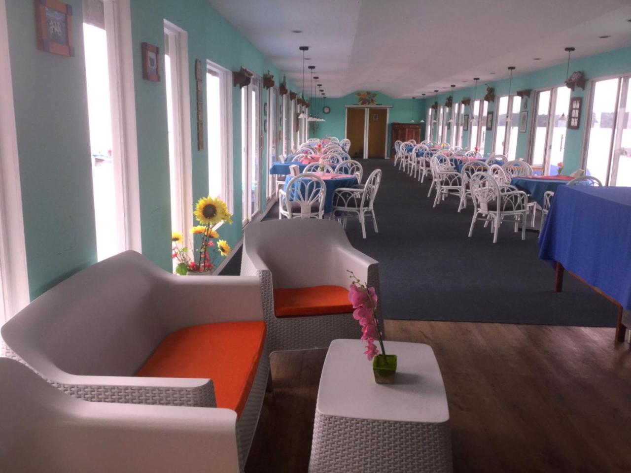 Hotel El Delfin Ливингстон Экстерьер фото