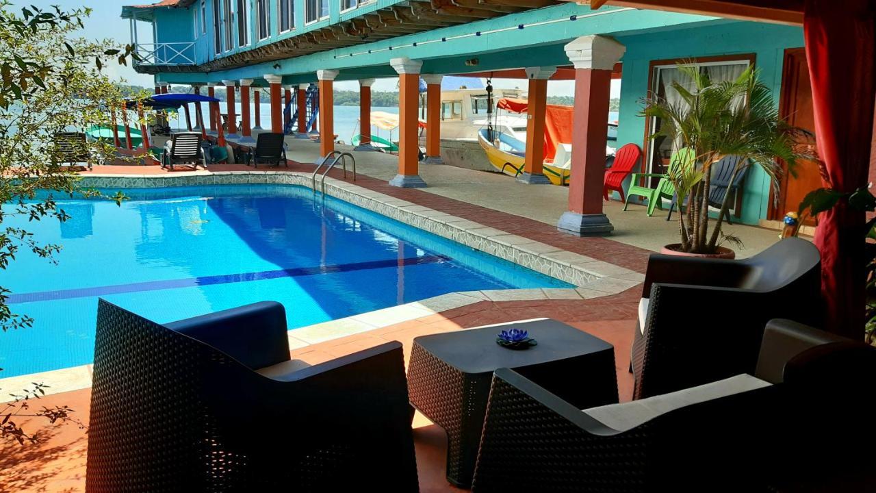 Hotel El Delfin Ливингстон Экстерьер фото